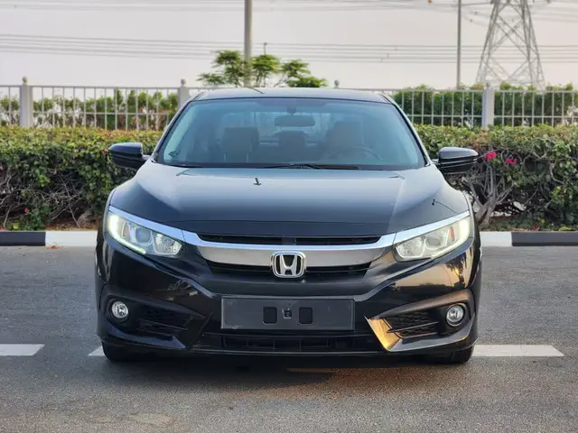 Honda Civic 2017 — photo 1