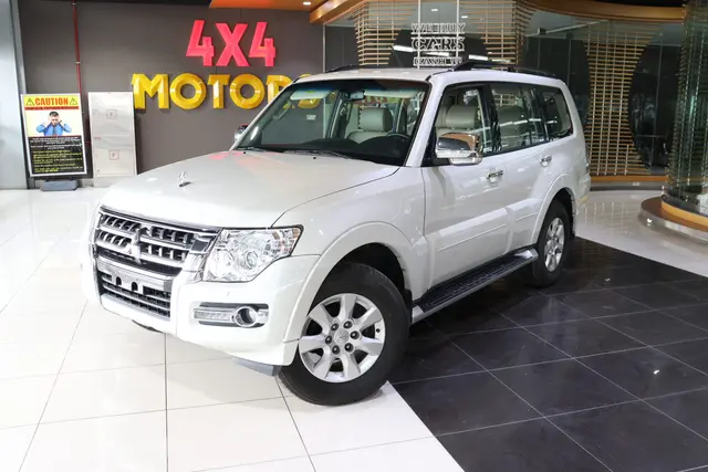 Mitsubishi Pajero – 3.5 LWB –