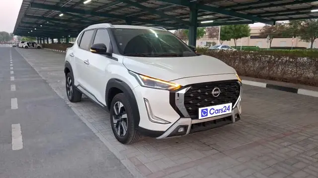 Nissan Magnite SV in Dubai