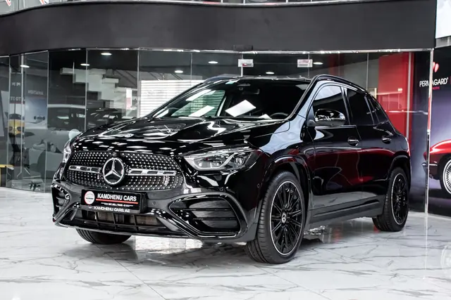 Mercedes-Benz GLA 200