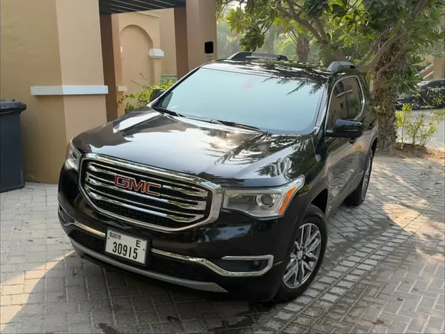 GMC Acadia SLE in Dubai