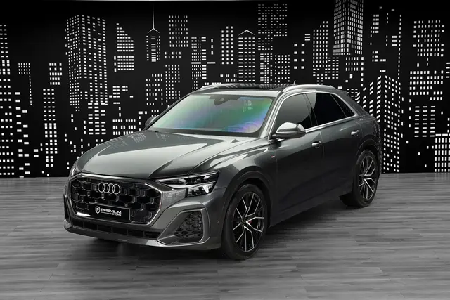 Audi Q8 55 TFSI Quattro S Line