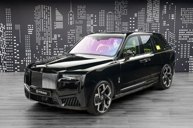 Rolls-Royce Cullinan Black Badge
