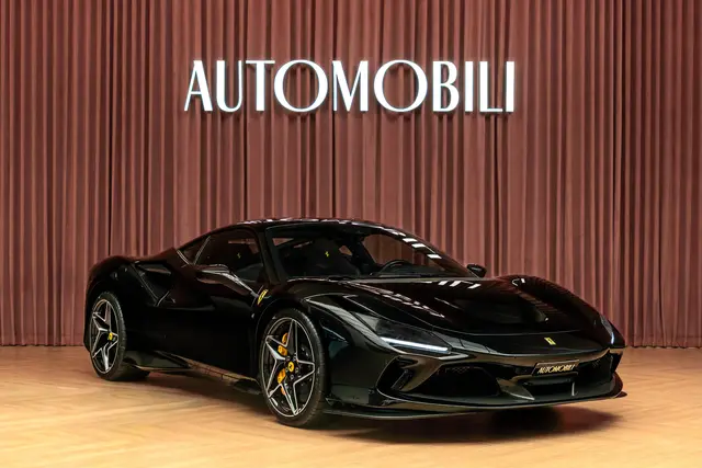 Ferrari F8