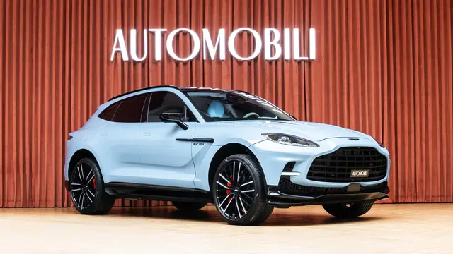Aston Martin DBX
