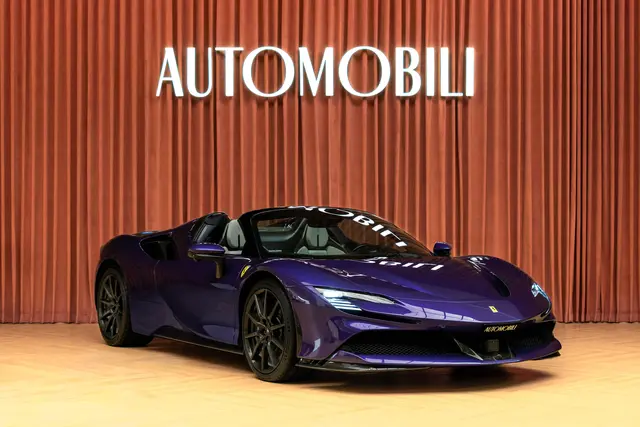 Ferrari SF 90 Spider