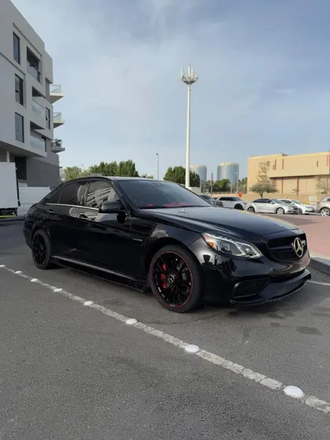 Mercedes-Benz E63 AMG