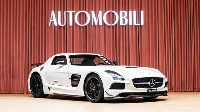 Mercedes-Benz SLS AMG