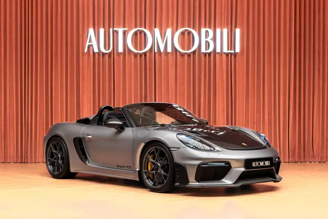 Porsche 718 Spyder RS