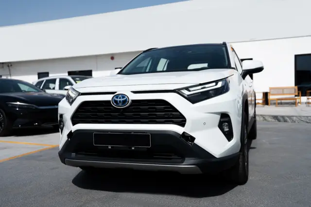 Toyota RAV4 2.5L Hybrid E