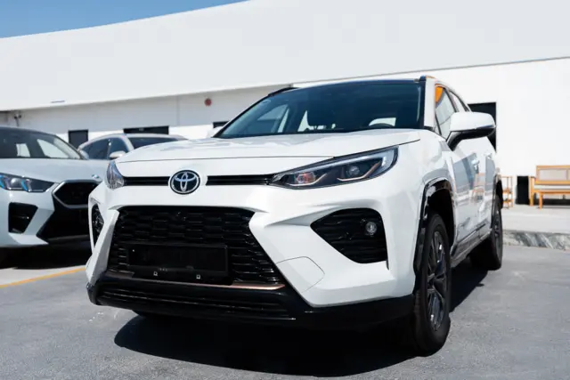 Toyota Wildlander 2.0L Luxury Plus 4WD