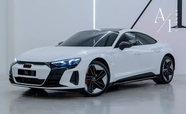 Audi RS E Tron