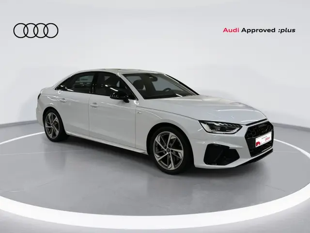 Audi A4 Sedan