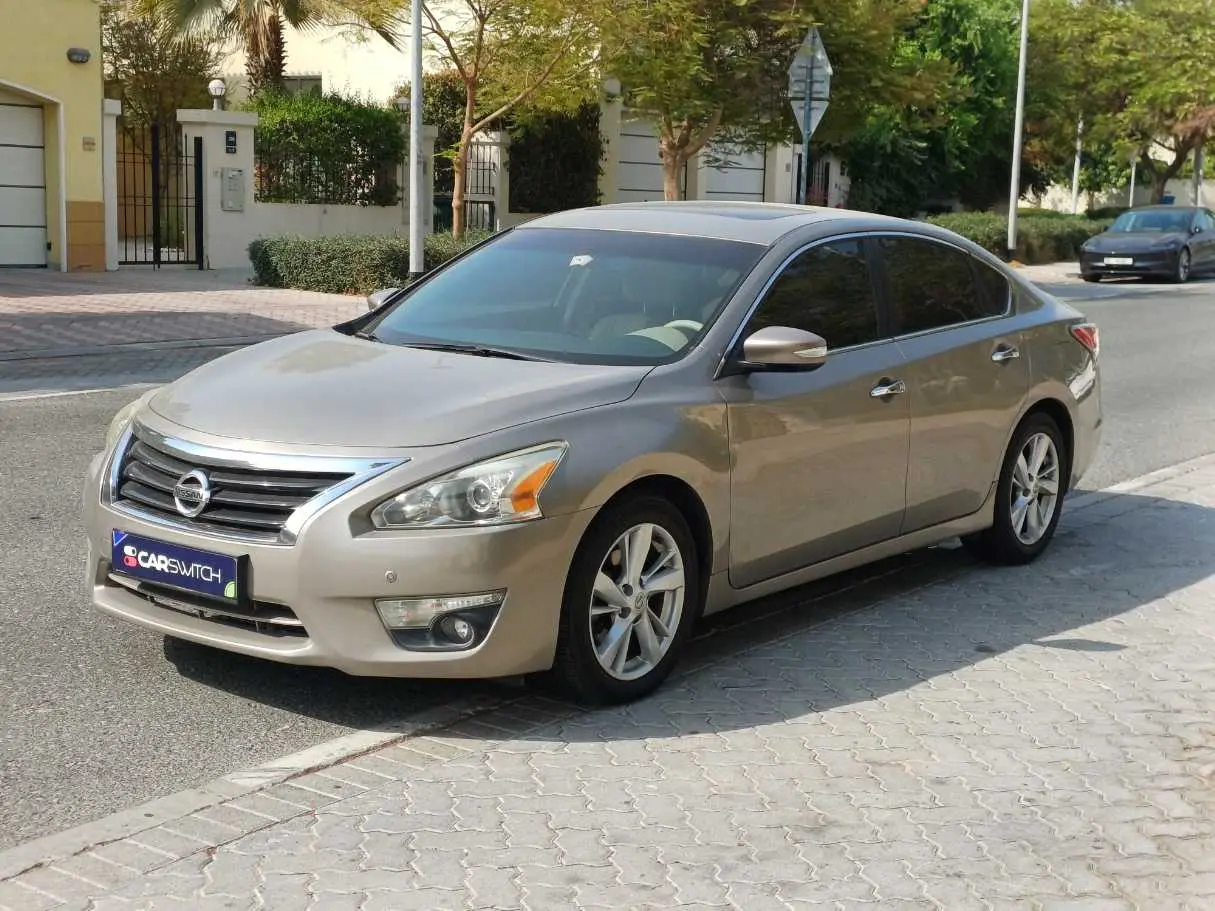 Nissan Altima 2014 — photo 1