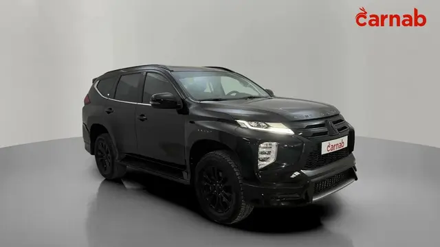 Mitsubishi Montero