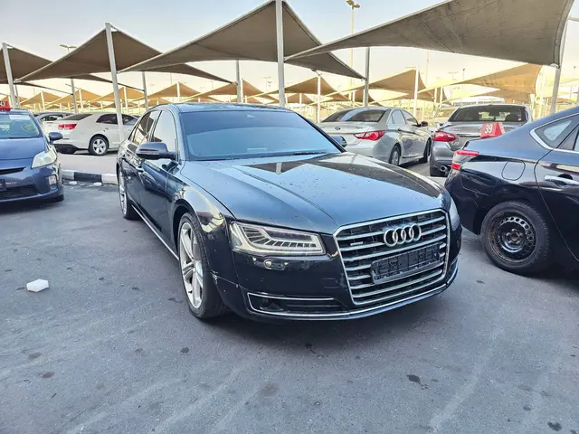 Audi A8