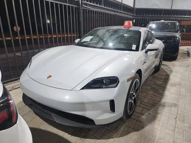 Porsche Taycan
