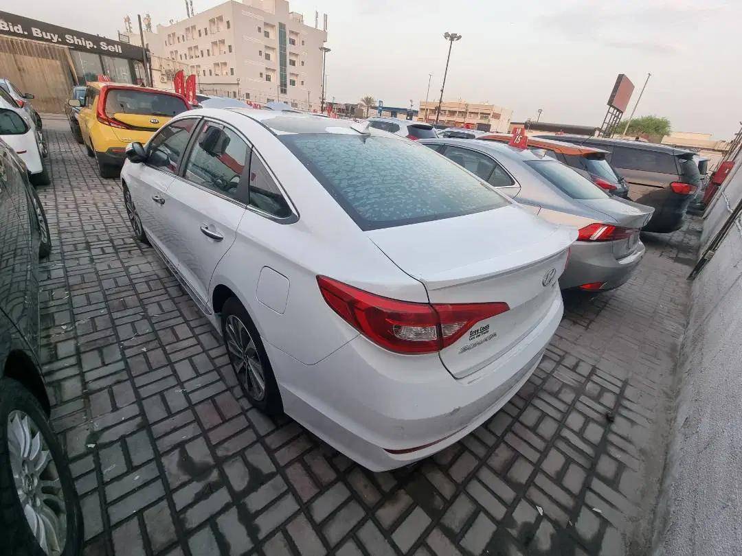 Hyundai Sonata Sport