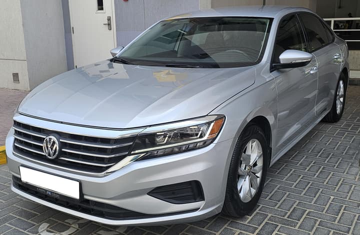 Volkswagen Passat TRENDLINE in Dubai