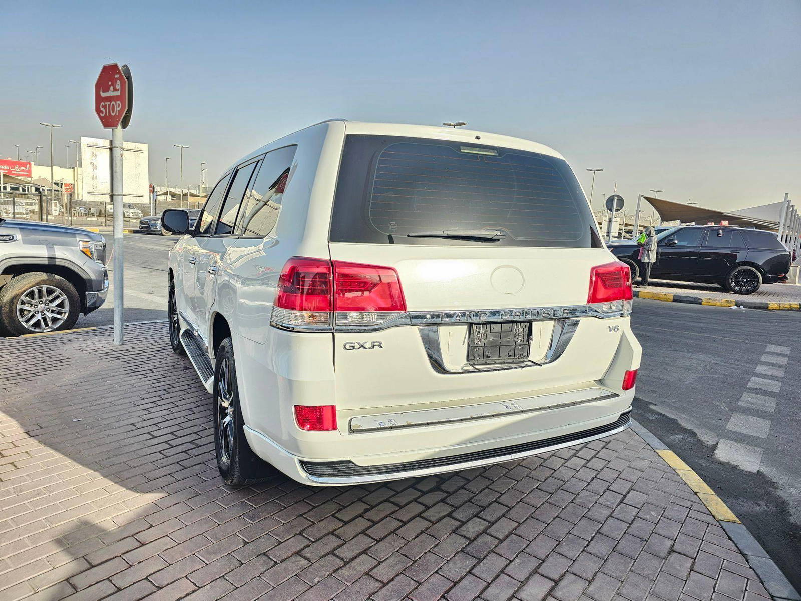 Toyota LAND Cruiser