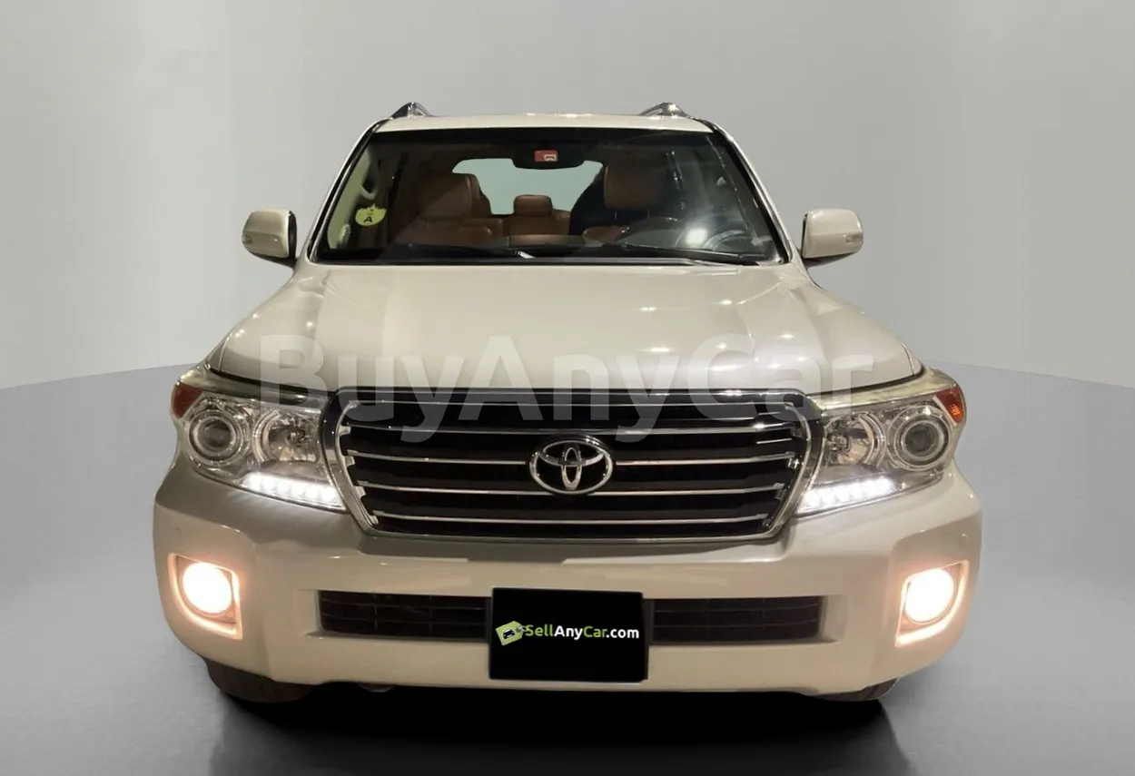 Toyota Land Cruiser 2015 — photo 1