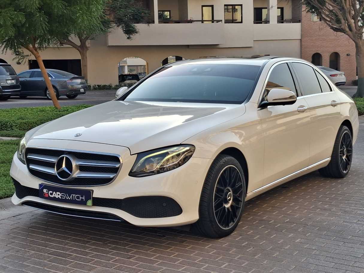 Mercedes-Benz E300
