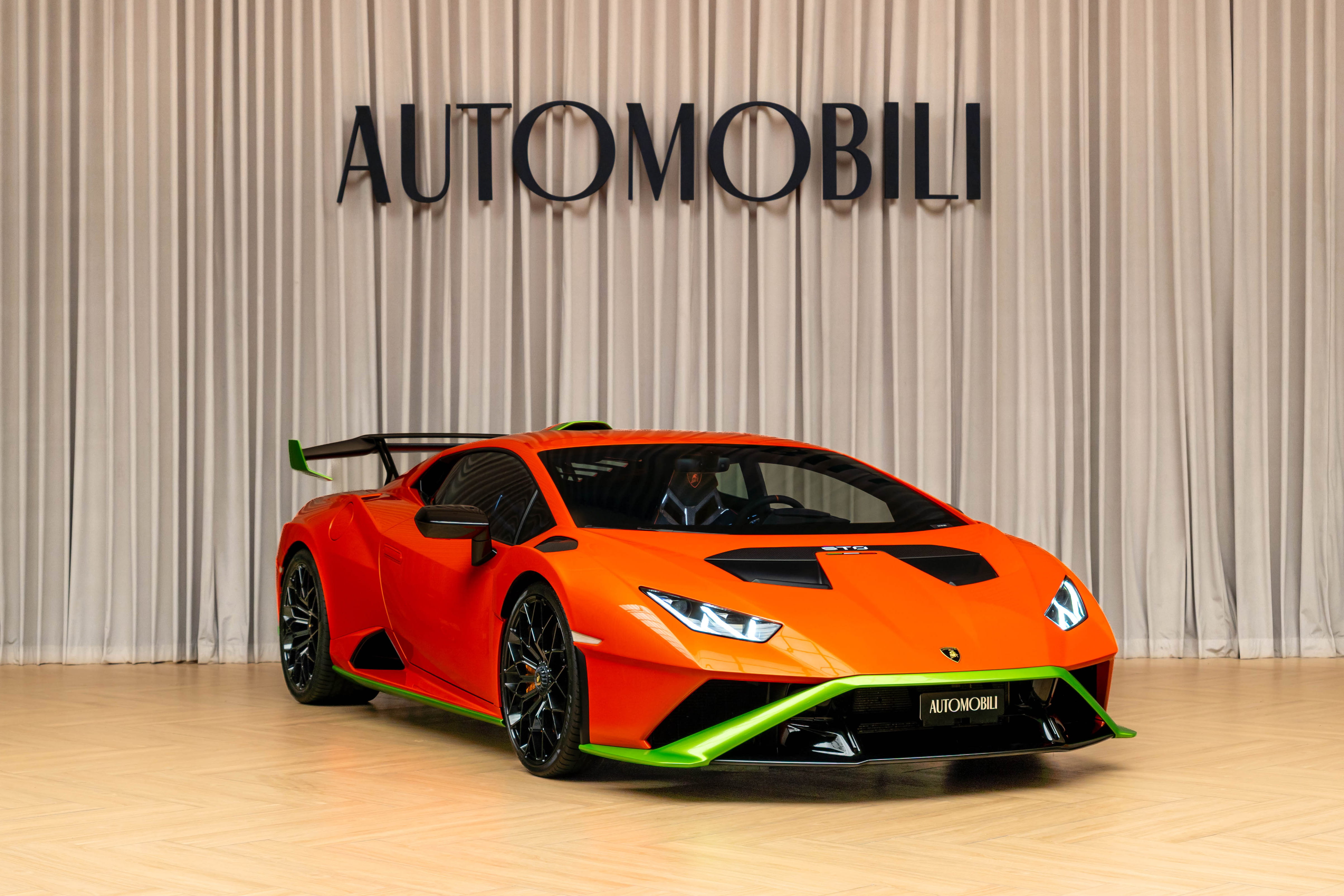 Lamborghini Huracan STO