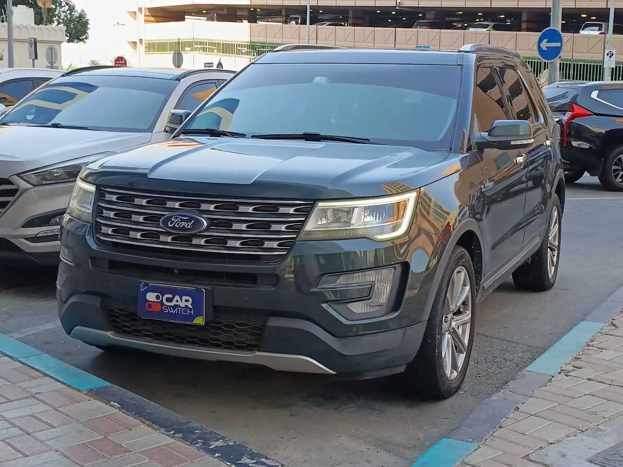 Ford Explorer 2016 — photo 1