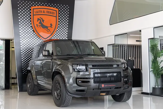Land Rover Defender