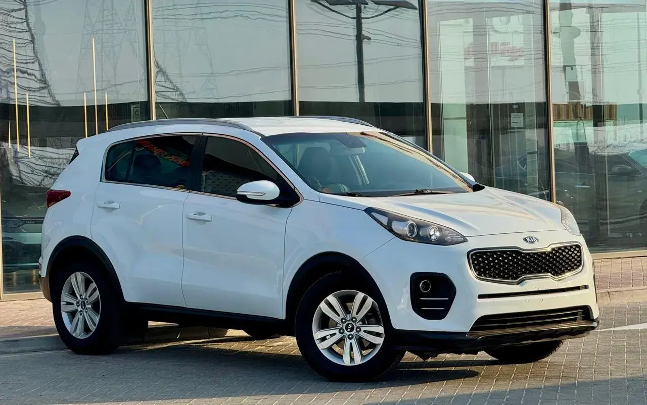 Kia Sportage Mid 2018 — photo 1
