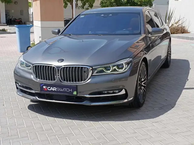 BMW 750