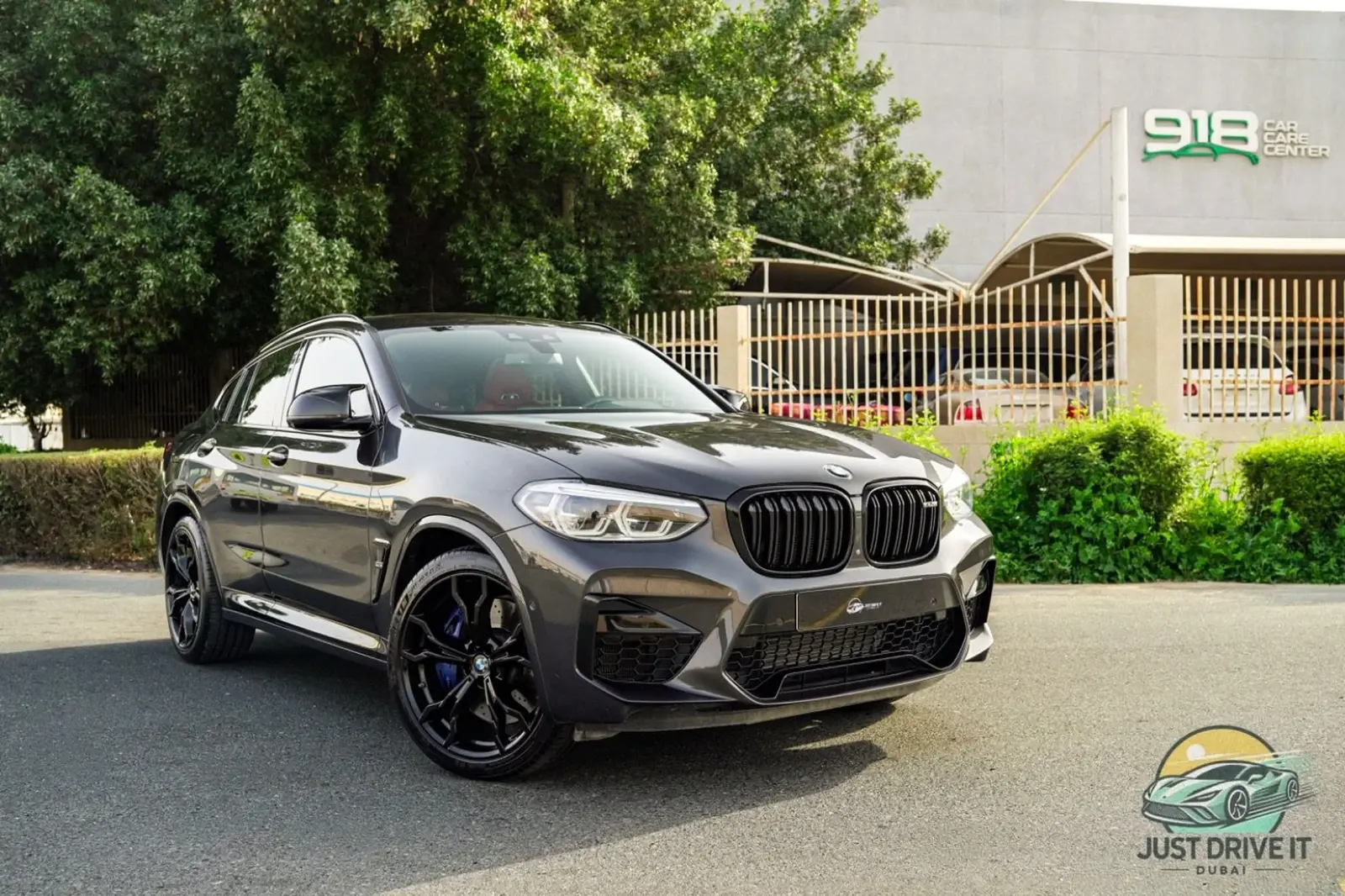 BMW X4 2021 — photo 1
