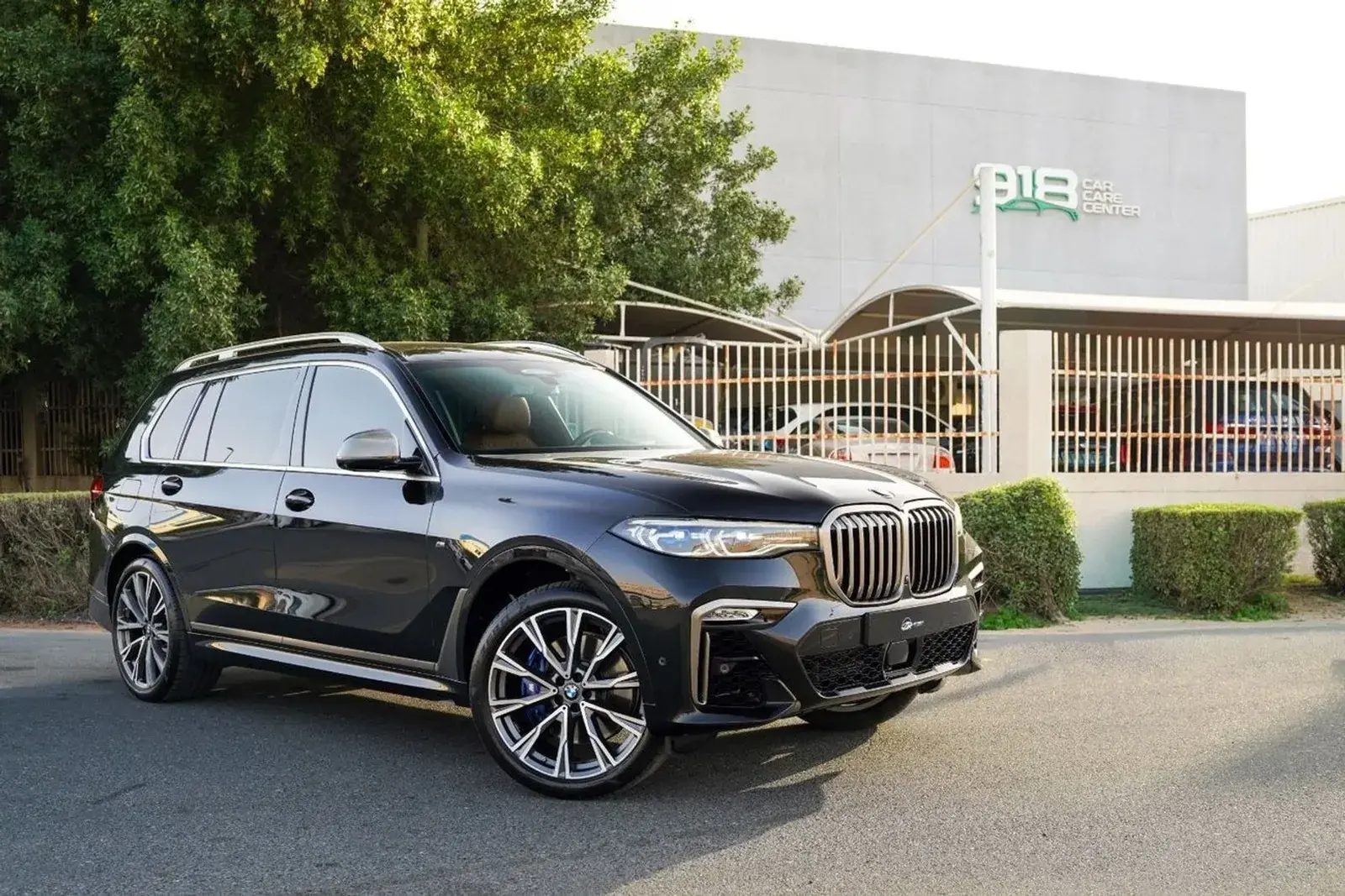 BMW X7 2021 — photo 1
