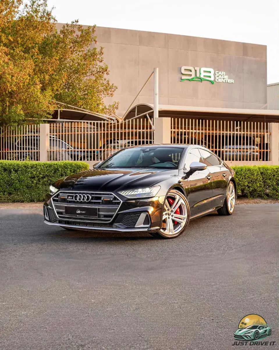 Audi S7 2021 — photo 1