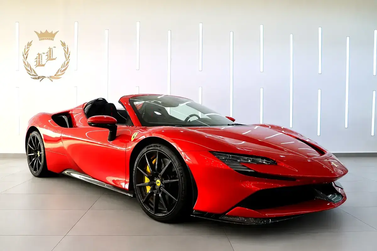 Ferrari SF90 2023 — photo 1