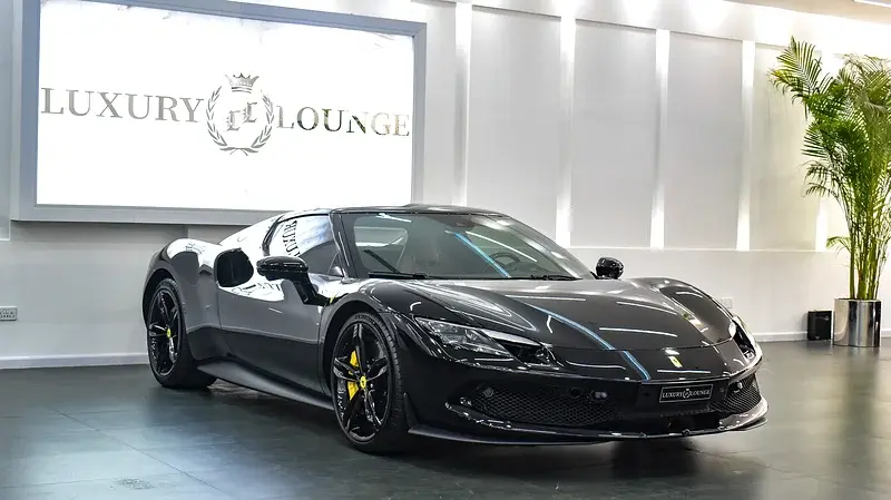 Ferrari 296 GTB 2023 — photo 1