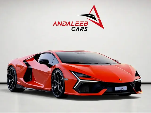 Lamborghini Revuelto