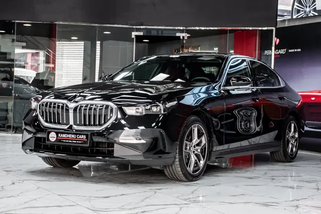 BMW 5