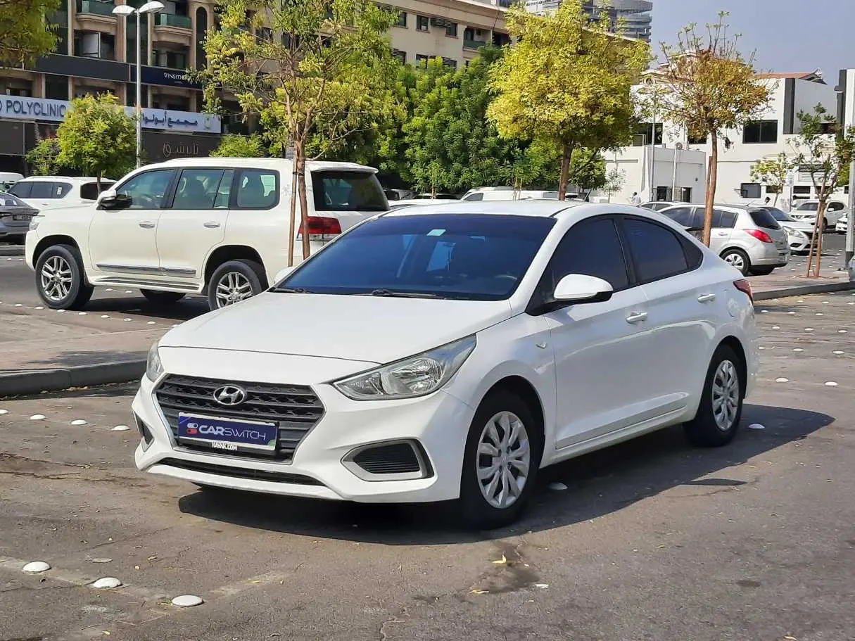 Hyundai Accent 2020 — photo 1