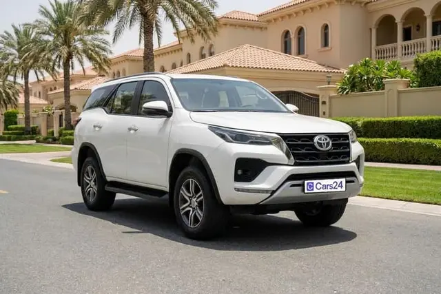 Toyota Fortuner GXR