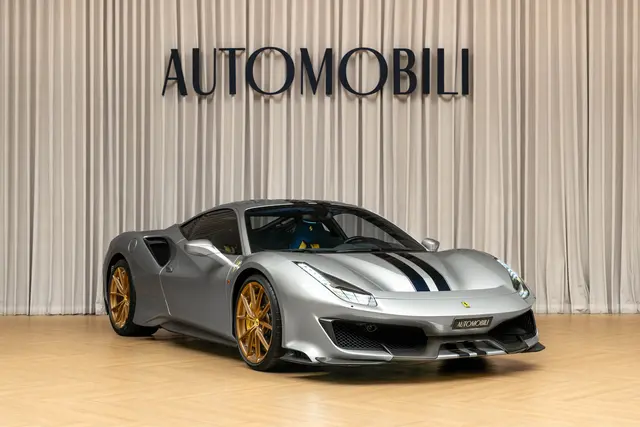 Ferrari 488 Pista