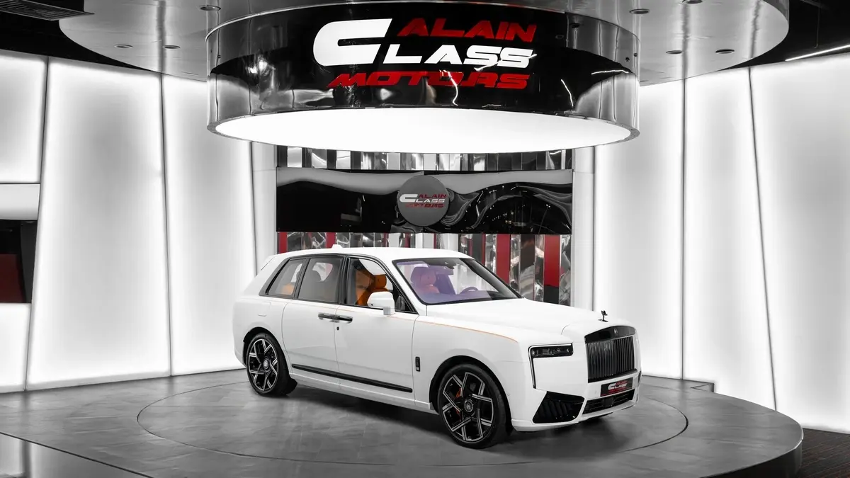 Rolls-Royce Cullinan Black Badge 2027 — photo 1
