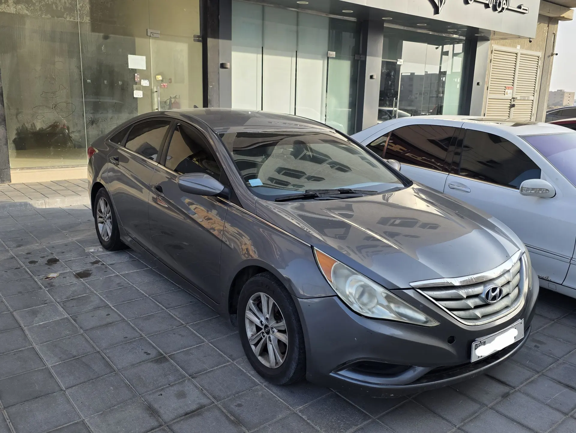 Hyundai Sonata 2011 — photo 1