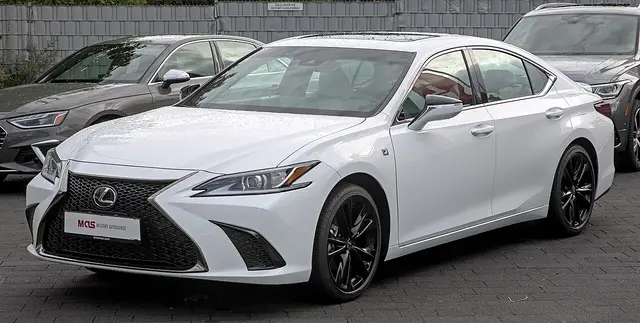 Lexus ES 350 GLE