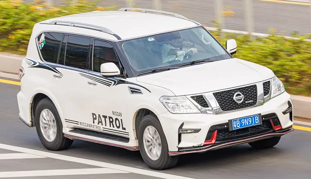 Nissan Patrol GLS