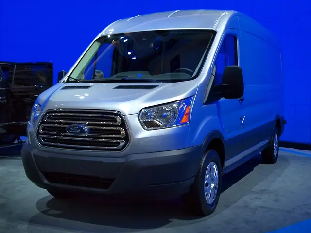 Ford Transit Cargo